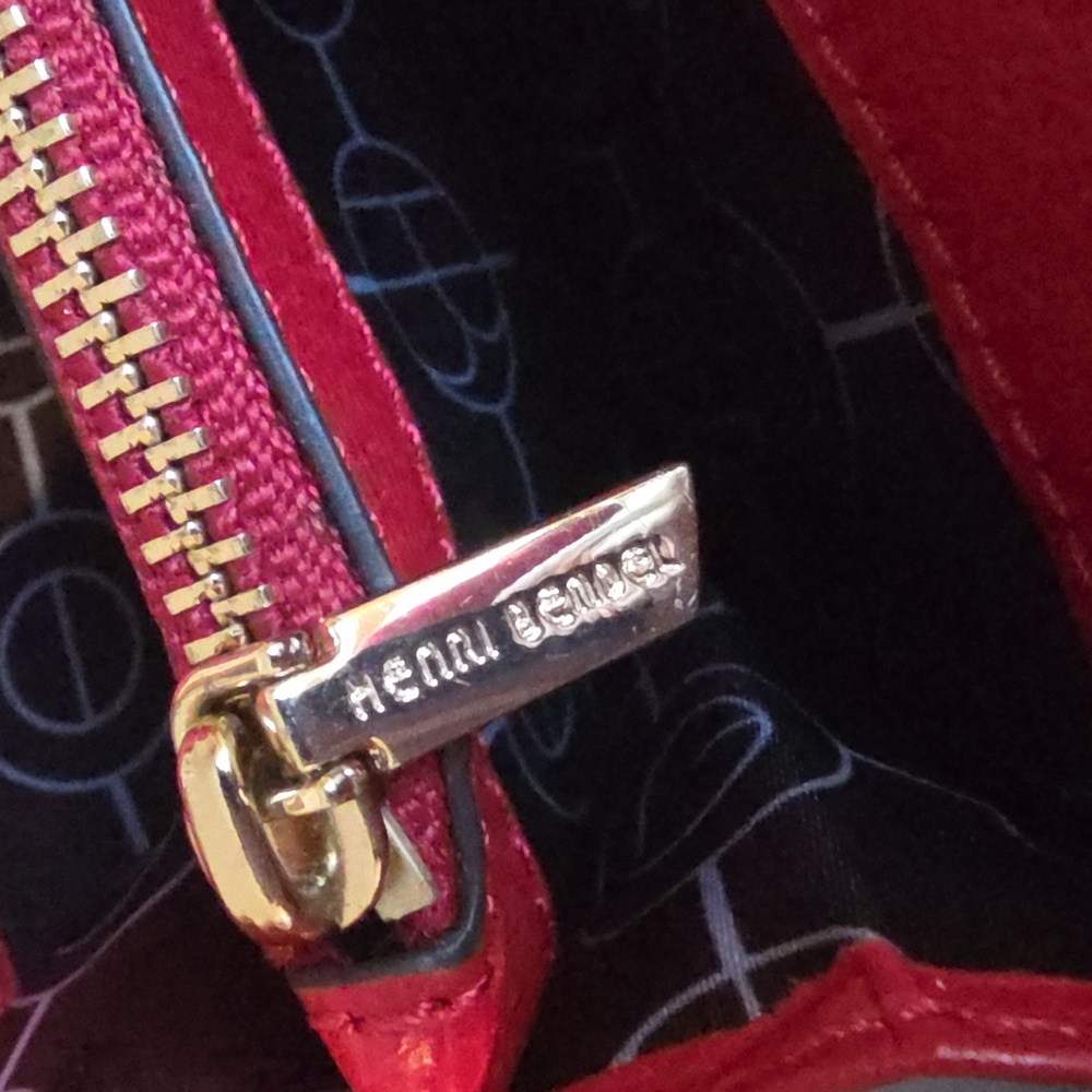 HENRI BENDEL NEW YORK Red Stripe Zip Around Long Wallet - Picture 10 of 13